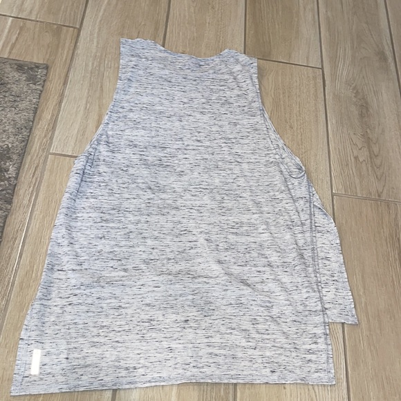 Zella Tank - Picture 2 of 2